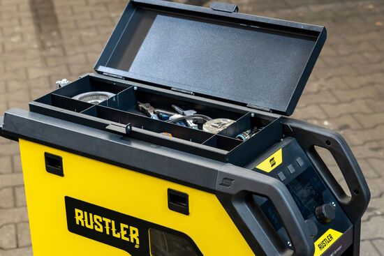 ESAB Rustler MIG Kompakt EM 201C mit Brenner und Zubehör - PrimeWelding